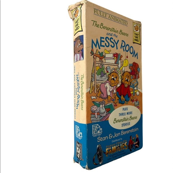 The Berenstain Bears and the Messy Room - Picture 2 of 4